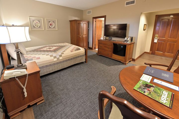 Room 8 of 30