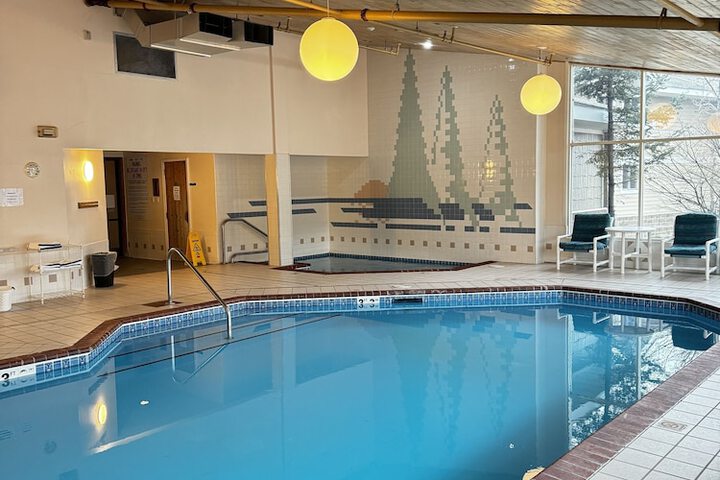 Pool 6 of 22