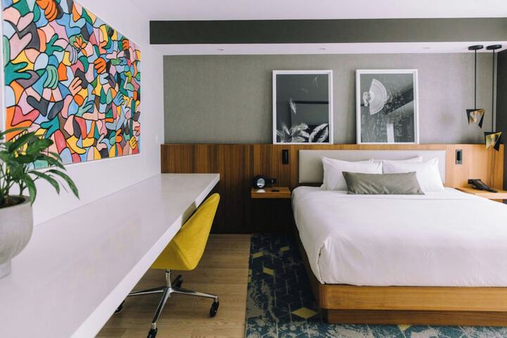 Room 36 of 66