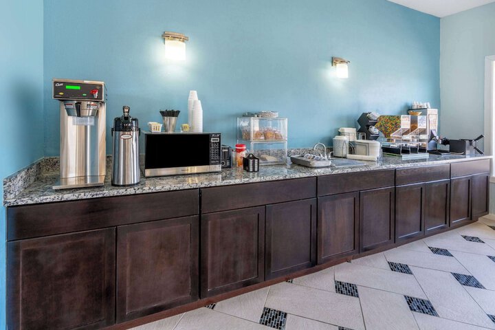 Breakfast/Coffee Service 26 of 26