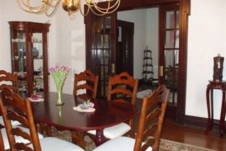 Simply Divine Bed and Breakfast