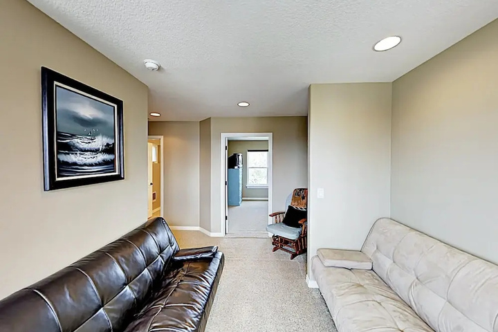 30015 Cloverdale - 4 Br Home
