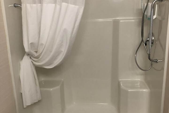 Best Western Grande Prairie Hotel & Suites