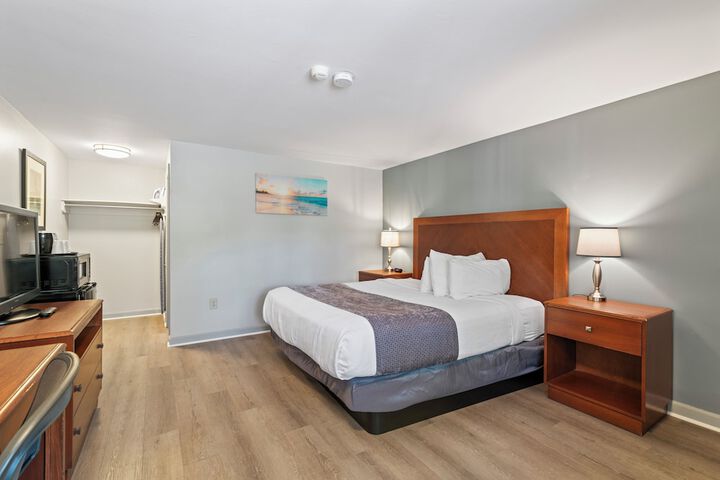 Room 18 of 34