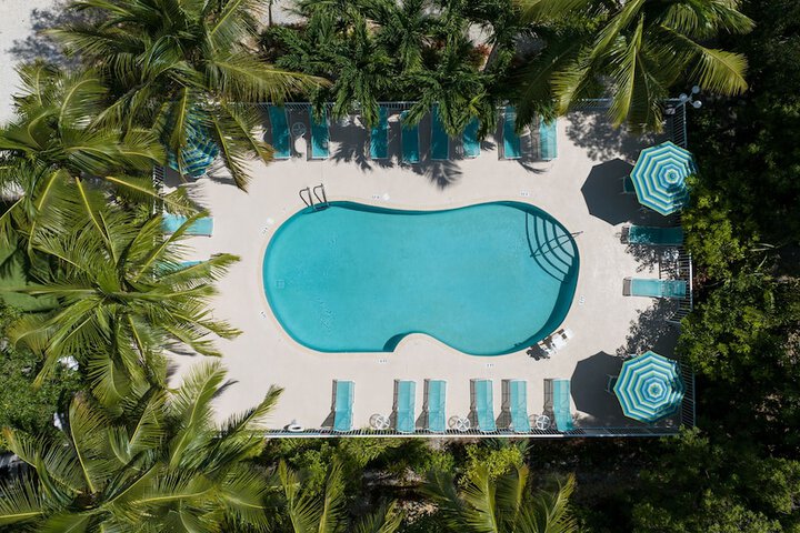 Bay Harbor Lodge