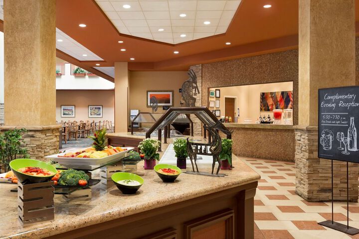 Embassy Suites by Hilton Albuquerque