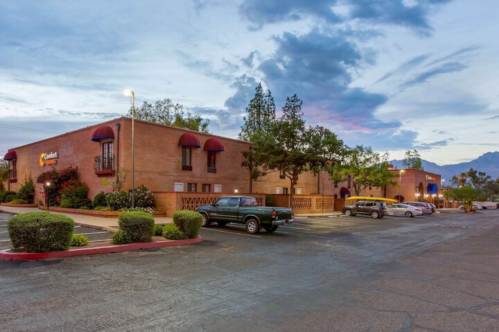 Hotel 5 of 28
