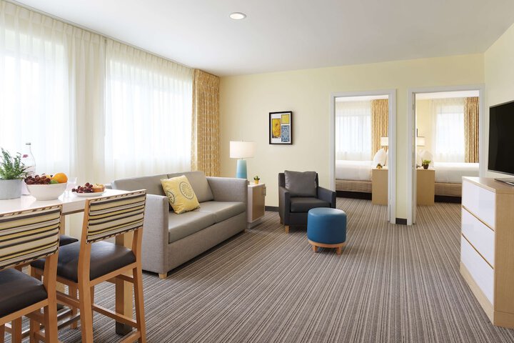 Room 22 of 32