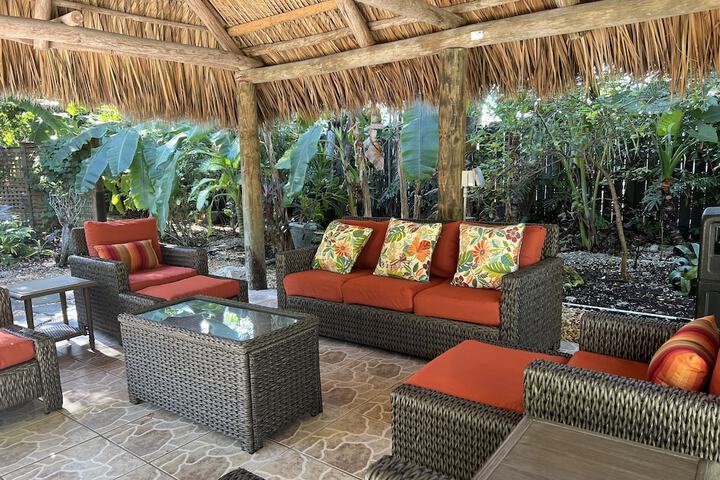 Bay Harbor Lodge