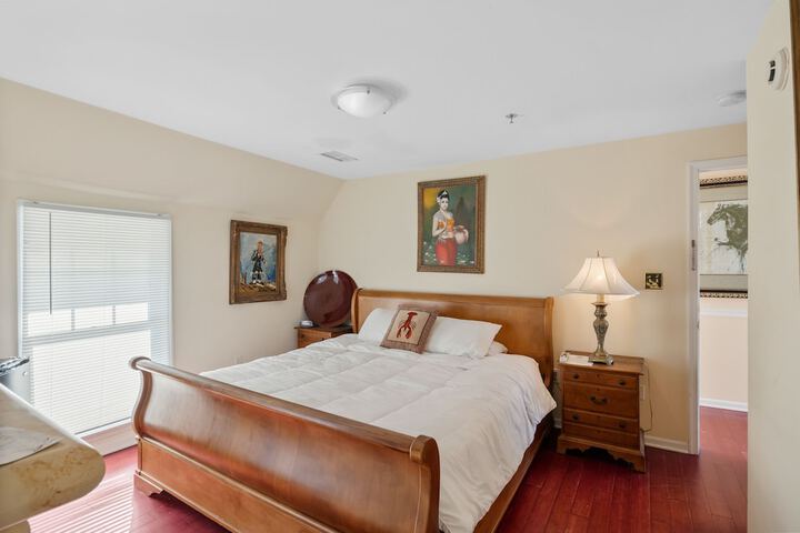 Room 7 of 46