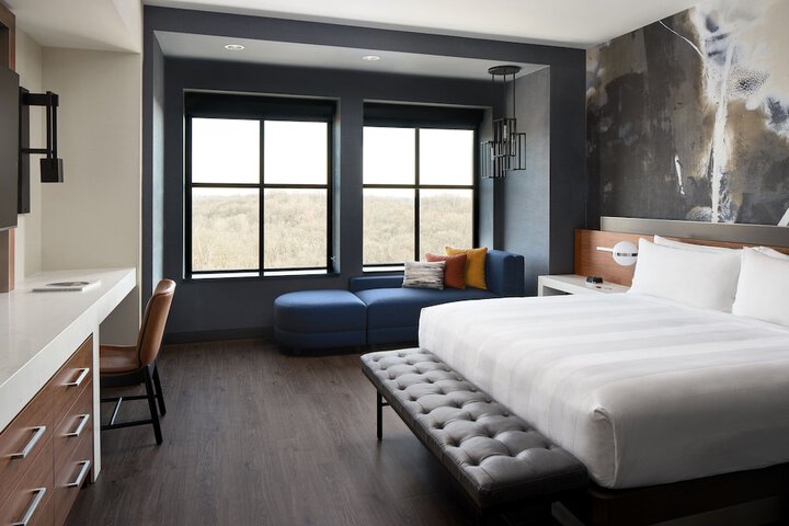 Room 21 of 85