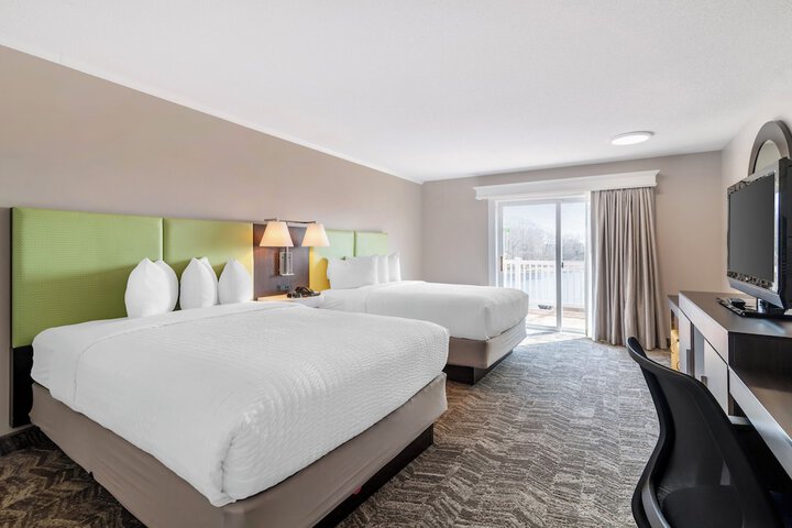 Ogunquit River Inn & Suites