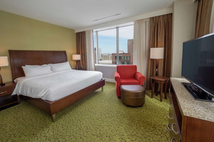 Hilton Garden Inn Buffalo Downtown