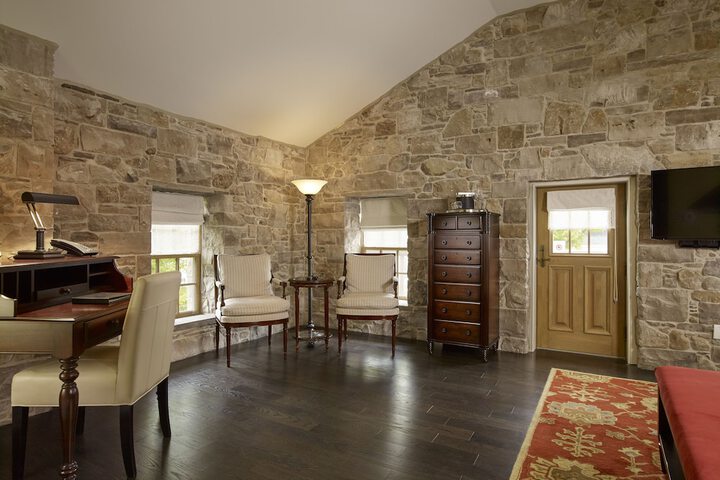 Room 20 of 89