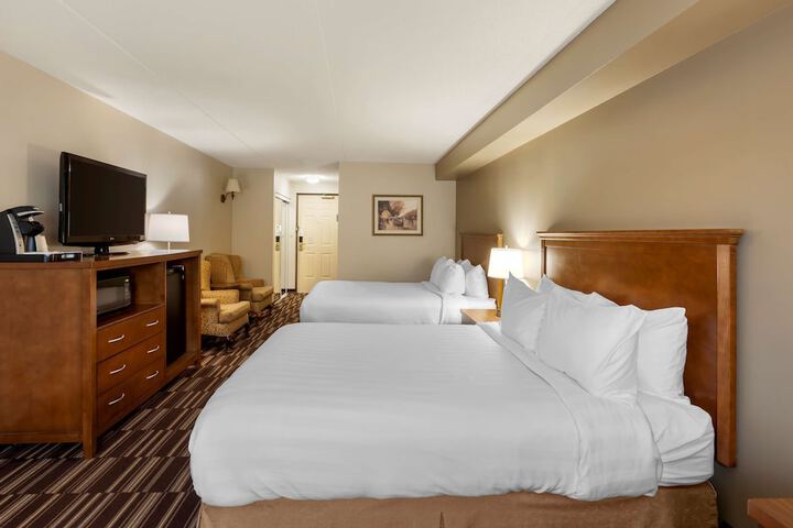 Room 21 of 28