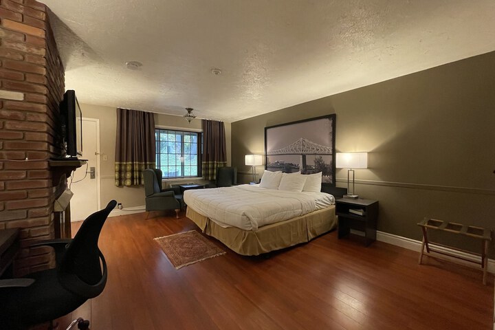 Room 12 of 58