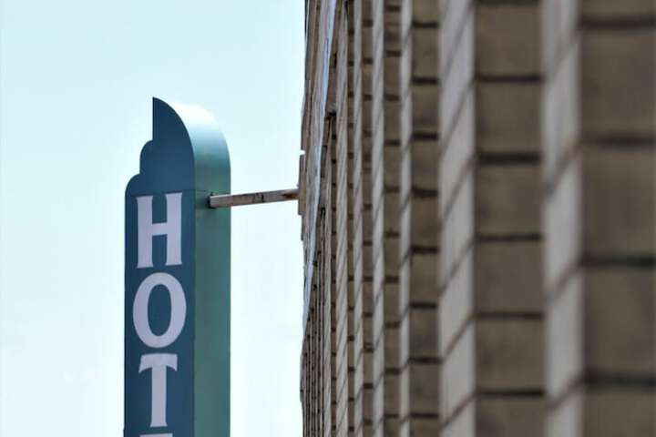Hotel 8 of 51