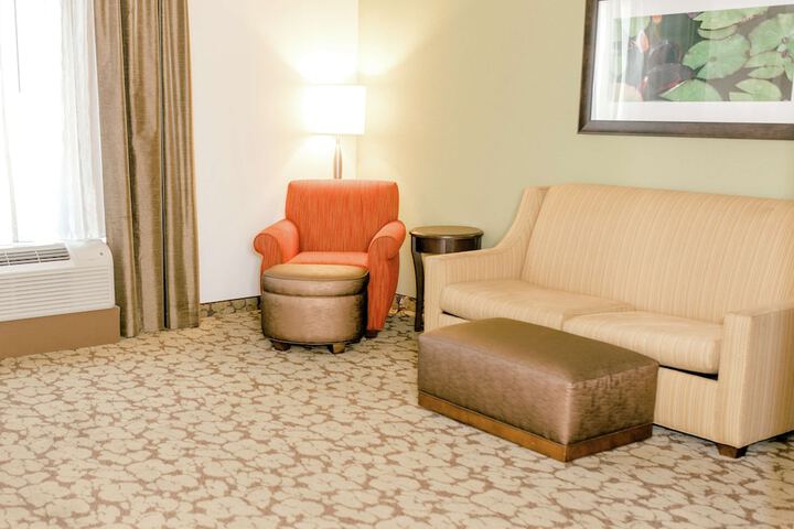 Room 27 of 54