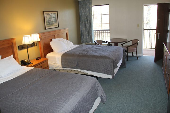 Room 34 of 99