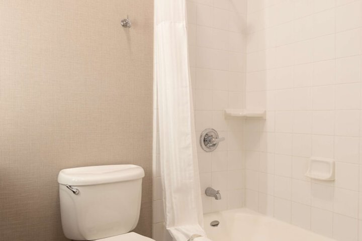 Hilton Garden Inn Calabasas