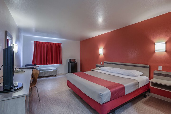Room 20 of 31
