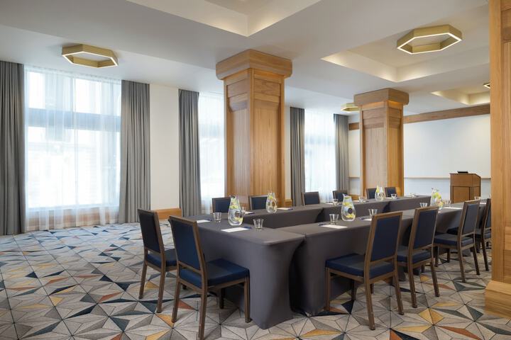 Kimpton Schofield Hotel by IHG