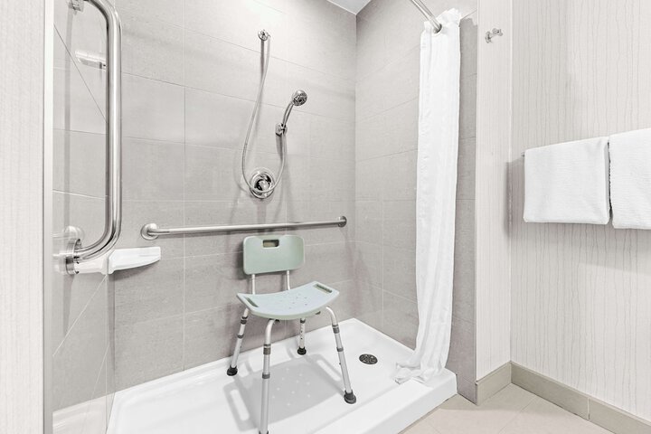 Best Western Plus Airdrie Gateway