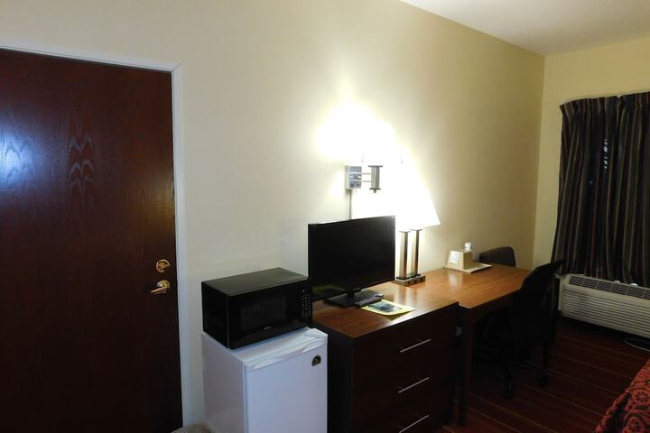 Room 15 of 22
