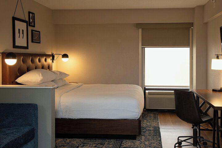 Room 31 of 54