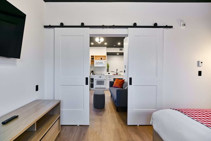 Room 14 of 46