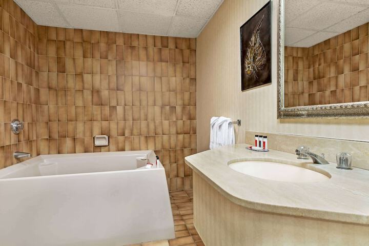 Ramada by Wyndham Fredericton