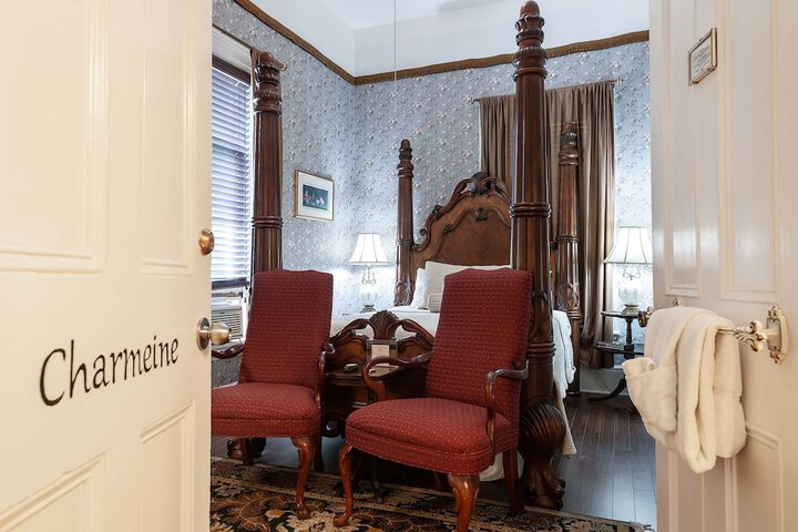 Room 54 of 115