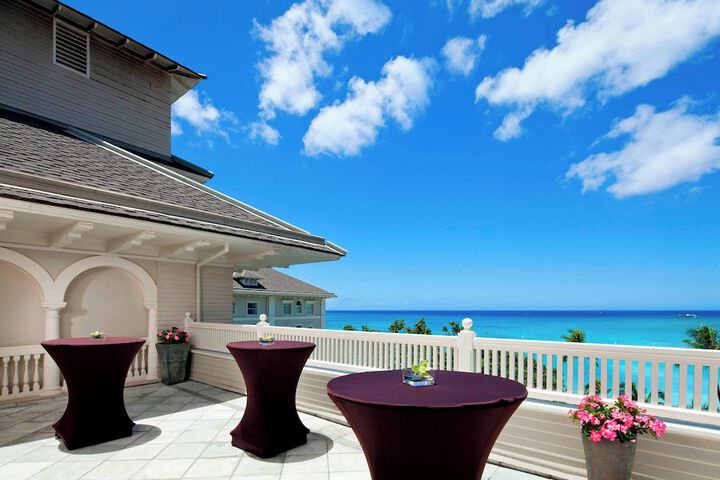 Moana Surfrider a Westin Resort & Spa, Waikiki Beach