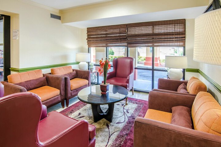 Hotel Interior 10 of 40
