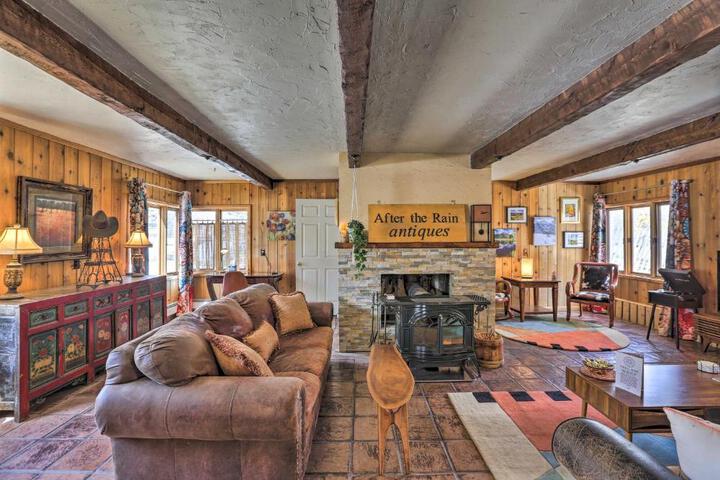 Lake Cabin w / King Bed Foodie Kitchen, & Views