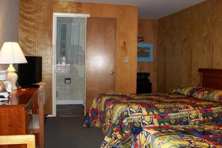 Mohican Motel