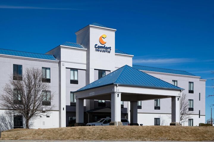 Comfort Inn & Suites Hutchinson