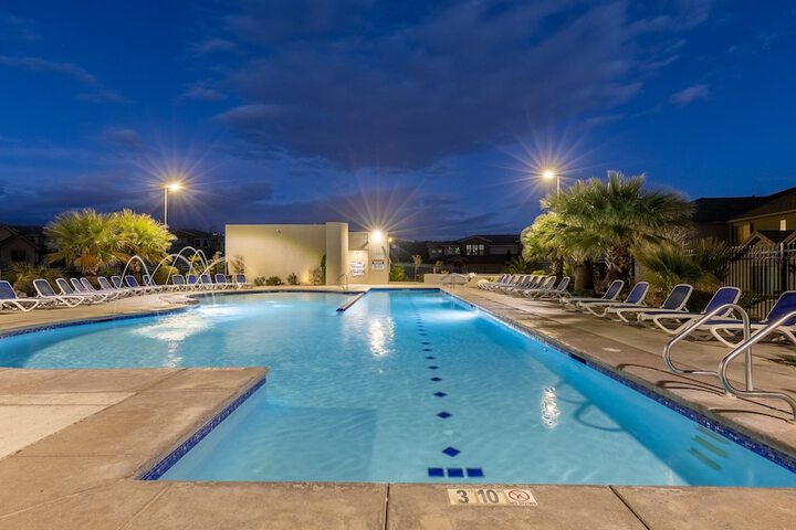 Pool 17 of 55