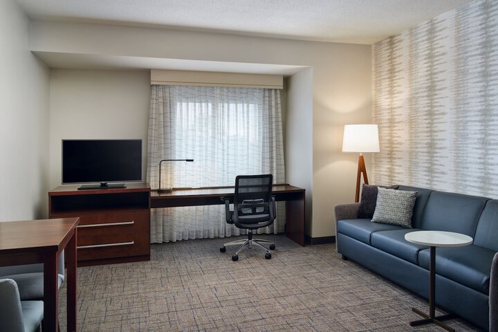 Room 28 of 37