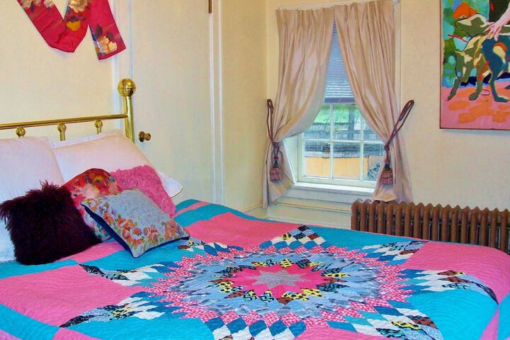 Room 20 of 33