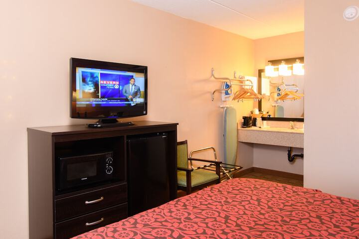 Room 15 of 27