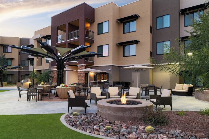 Terrace/Patio 56 of 58