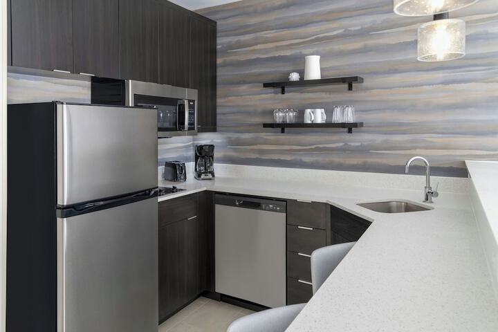 Residence Inn by Marriott Detroit Dearborn