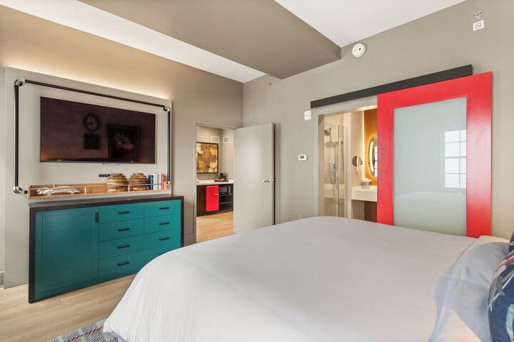 Hotel Indigo Baton Rouge Downtown by IHG