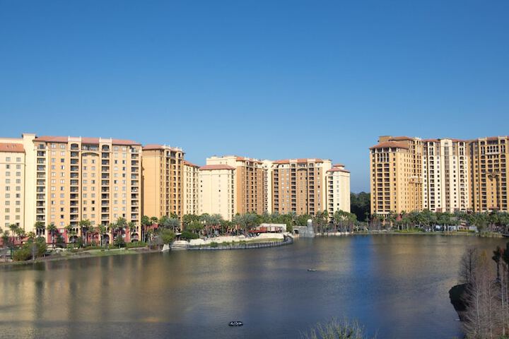 Hotel 7 of 68