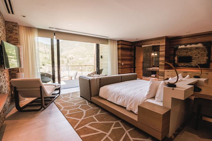 The Lodge at Blue Sky Auberge Collection