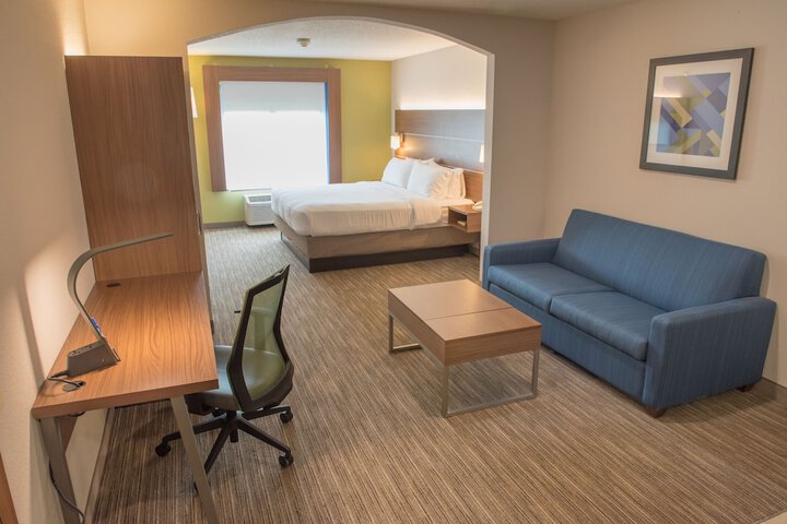 Room 11 of 45