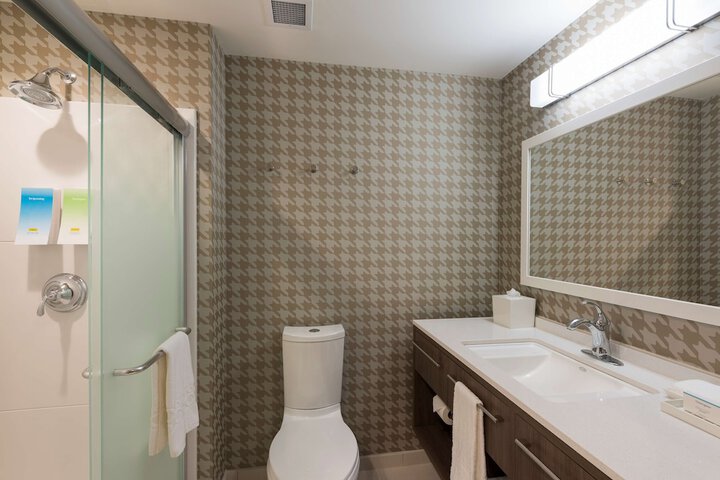 Room 19 of 40