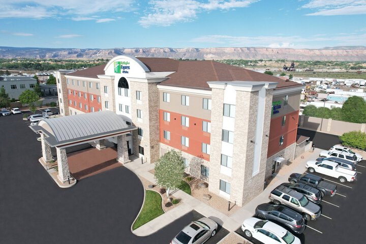 Hotel 10 of 69