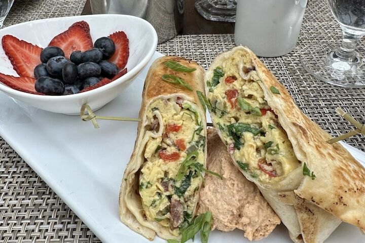 Breakfast/Coffee Service 80 of 95